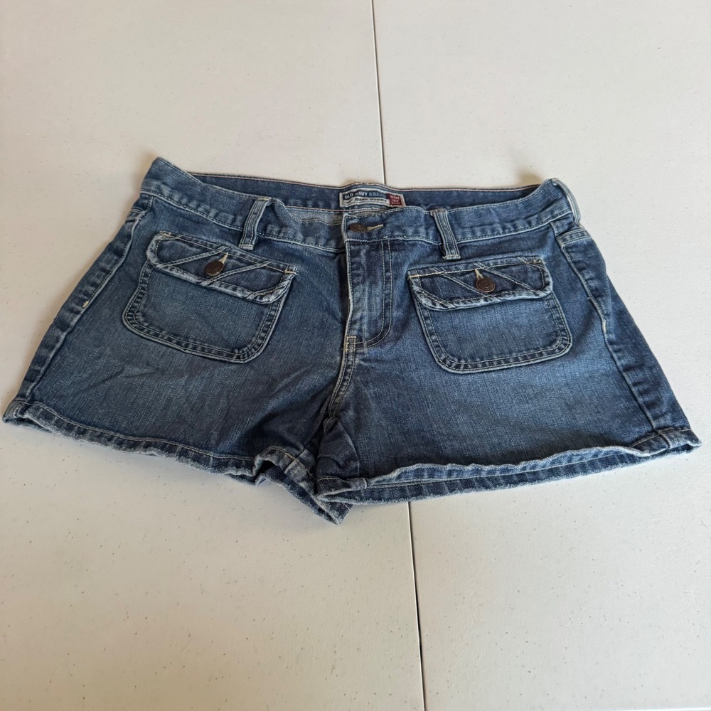 Y2K Vintage Old Navy Women Size 8 Ultra Low Waist Denim Cargo Shorts Blue 2005